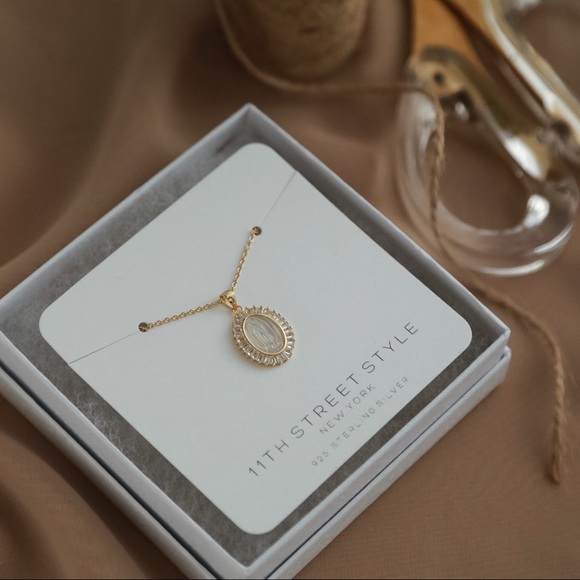 SoldOut11thStreet - Picture 3 of 8